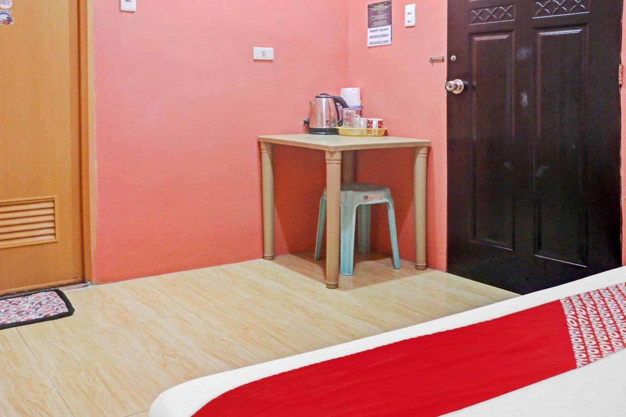 Solanos Transient House Hotel Pasay Luaran gambar