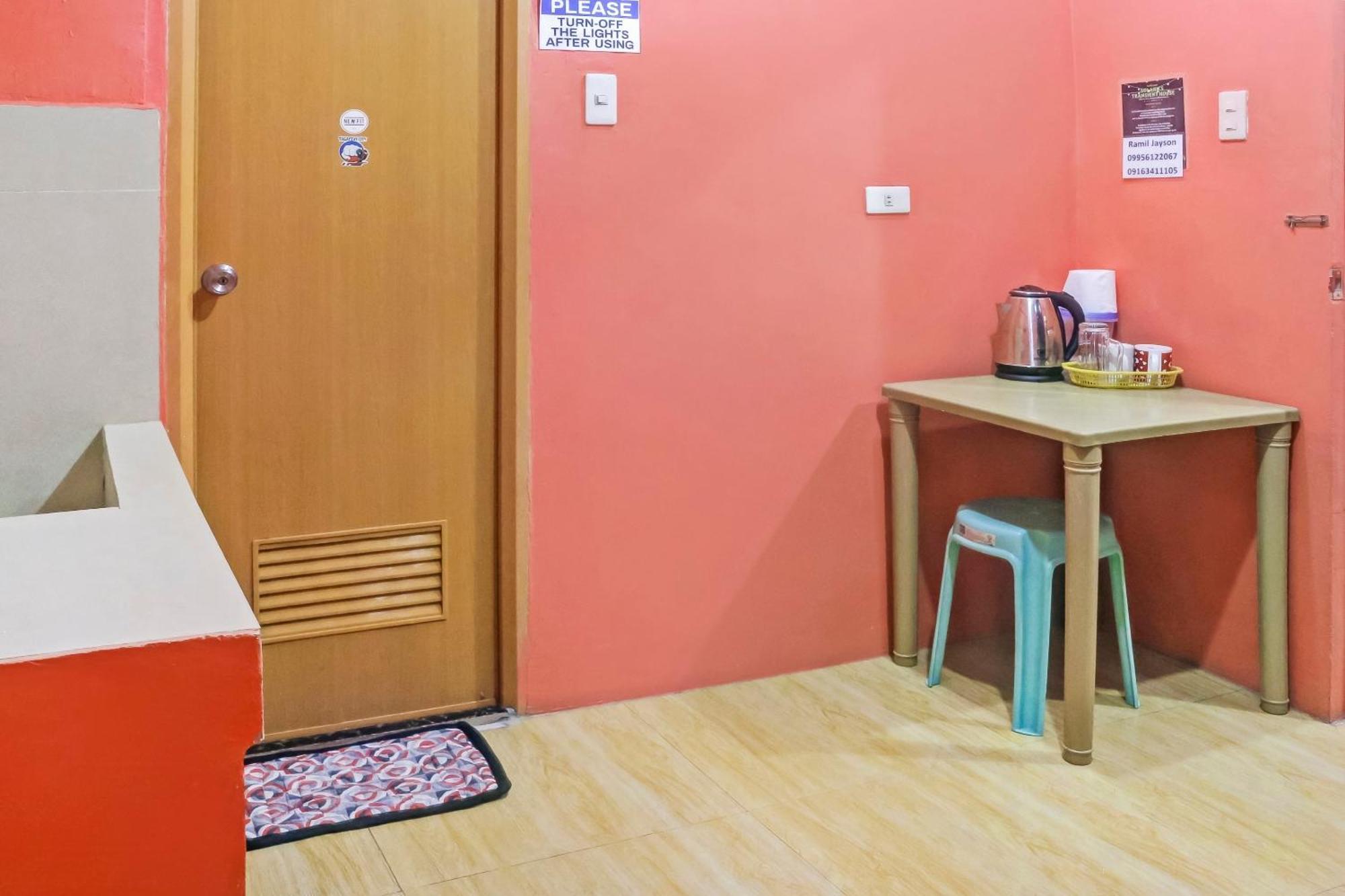 Solanos Transient House Hotel Pasay Luaran gambar